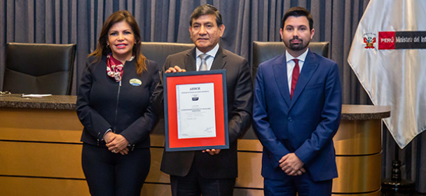 Emisión de Pasaporte Electrónico peruano cumple norma antisoborno Emisión de Pasaporte Electrónico peruano cumple norma antisoborno
